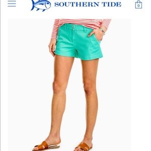 Southern Tide Leah Shorts